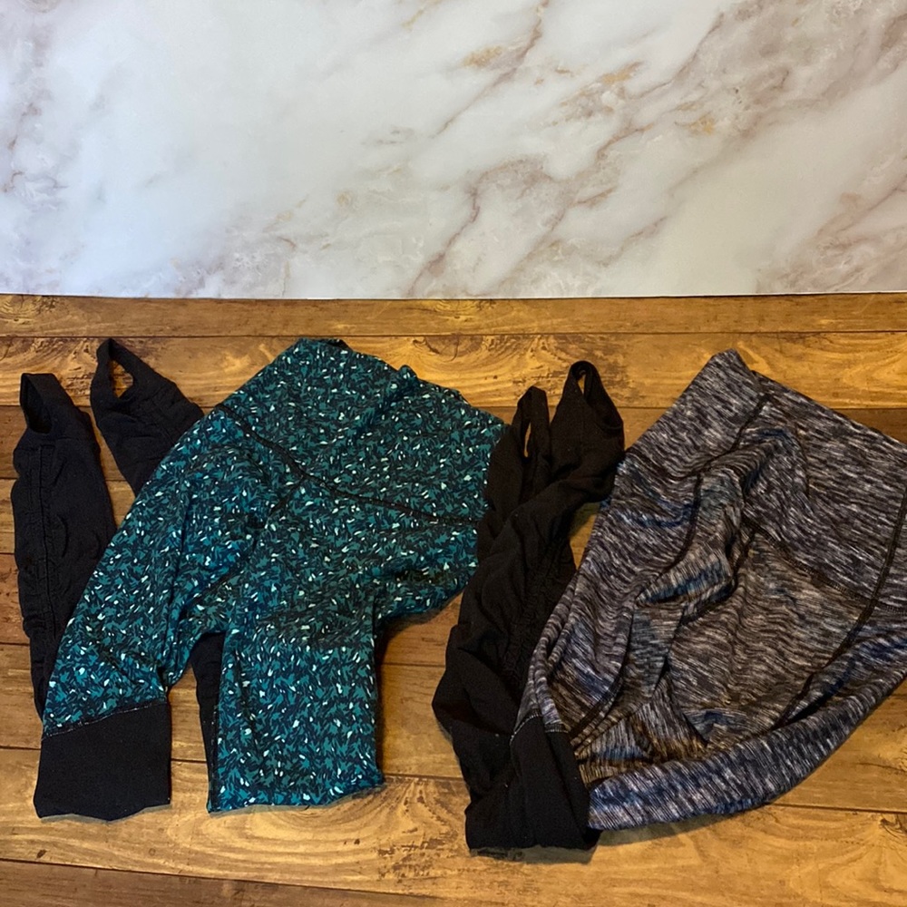 LOT: 2 Pair of Lululemon Wunder Under Stirrup Yoga pants leggings